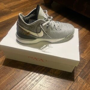 NIKE LeBron’s NXXT GEN Wolf Gray